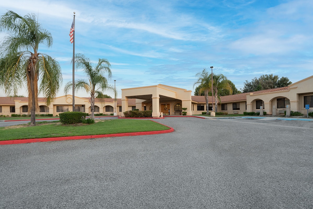 The front entrance to Hemet Hills